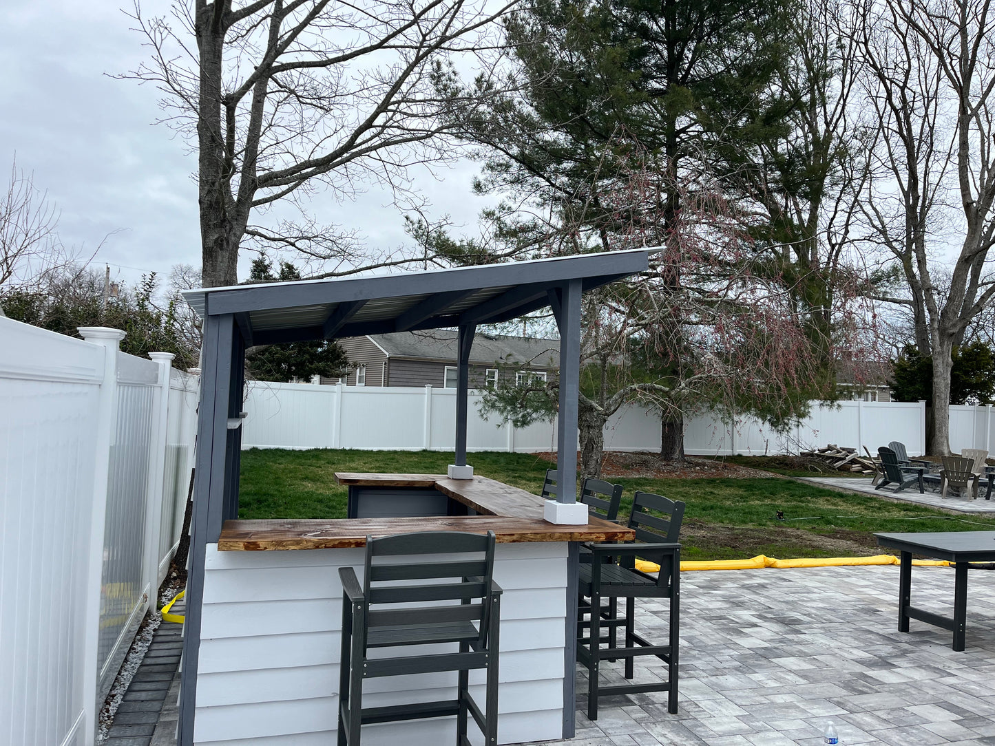 Outdoor Bar