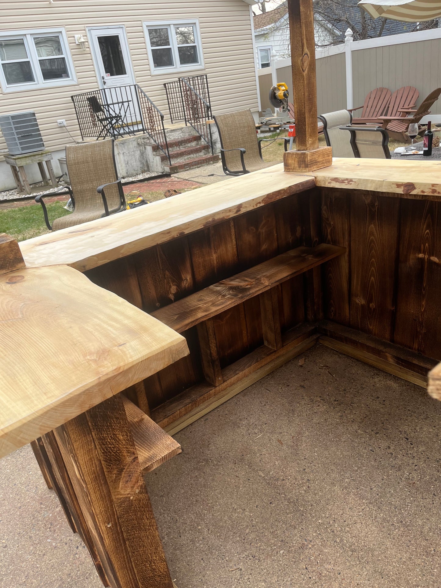 Outdoor Bar