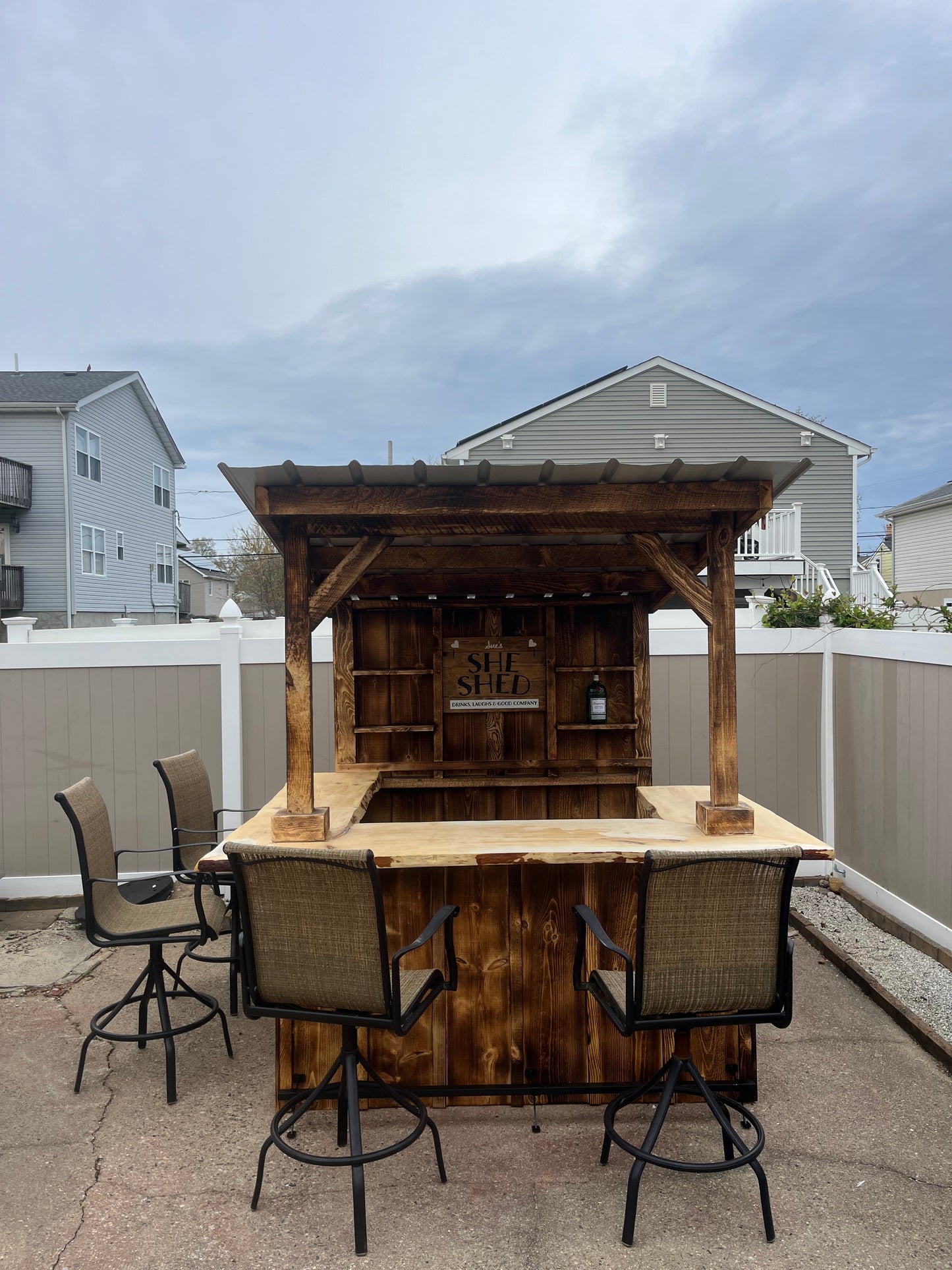 Outdoor Bar